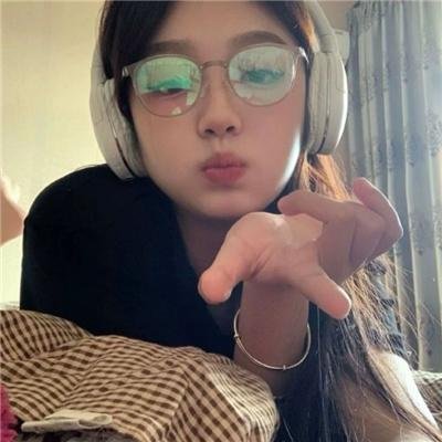 蠢爱三人行